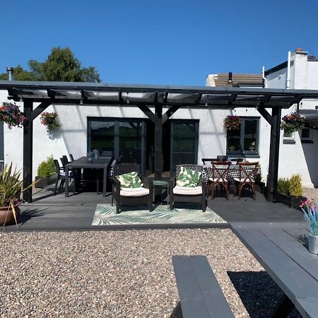 Pitlessie Inn&Pantry Cupar Extérieur photo